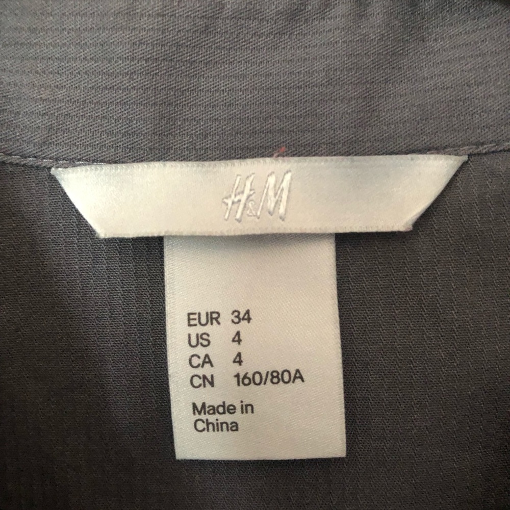 H&M Gray sleeveless button down dress 4 - Picture 4 of 5
